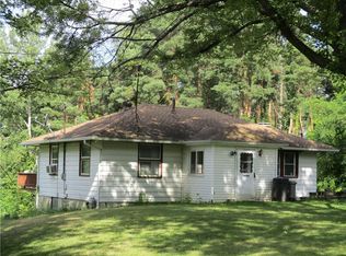 12247 Hanford Rd, Silver Creek, NY 14136