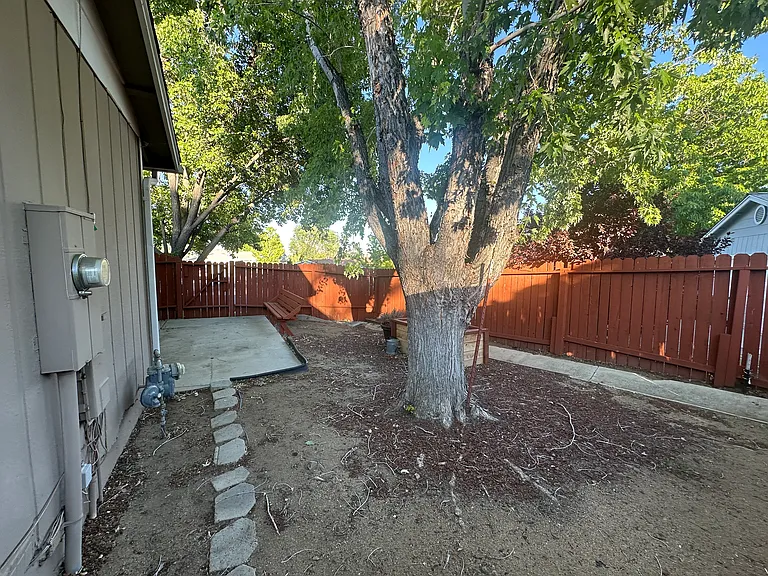 1500 Ellendale Ct — Photo 30