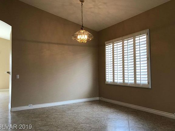 5th image of 8445 Bay Crest Dr