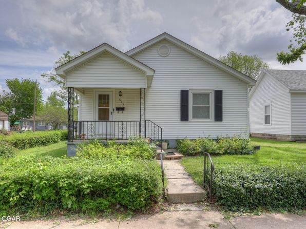 623 N Pennsylvania St, Webb City, MO 64870