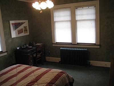 4th image of 3581 West Blvd