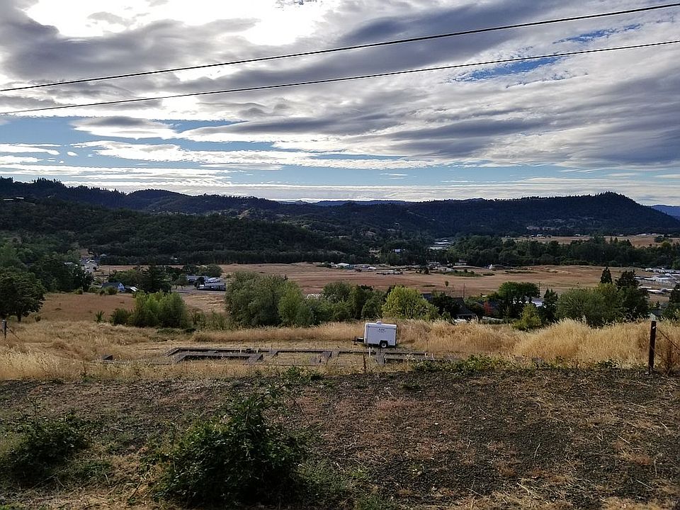 1st image of 101 Ajax Ln