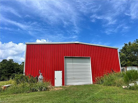 2nd image of 7399 Crittenden Rd
