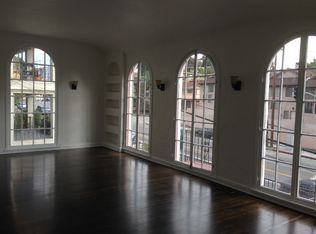 2318 N Cahuenga Blvd, Los Angeles, CA 90068