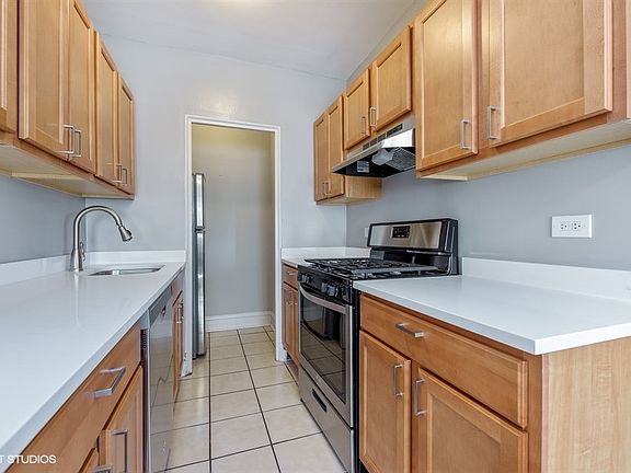 4th image of 1033 W Loyola Ave APT 1304