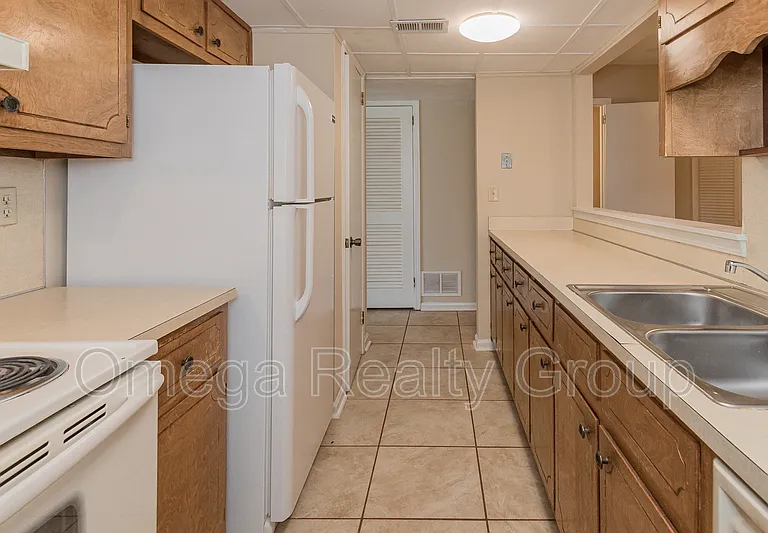 2364 Grayson Valley Cir — Photo 12