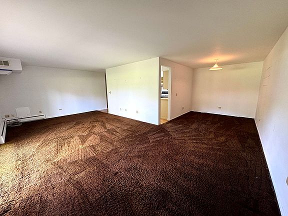 4th image of 2420 E Brandenberry Ct APT 1K