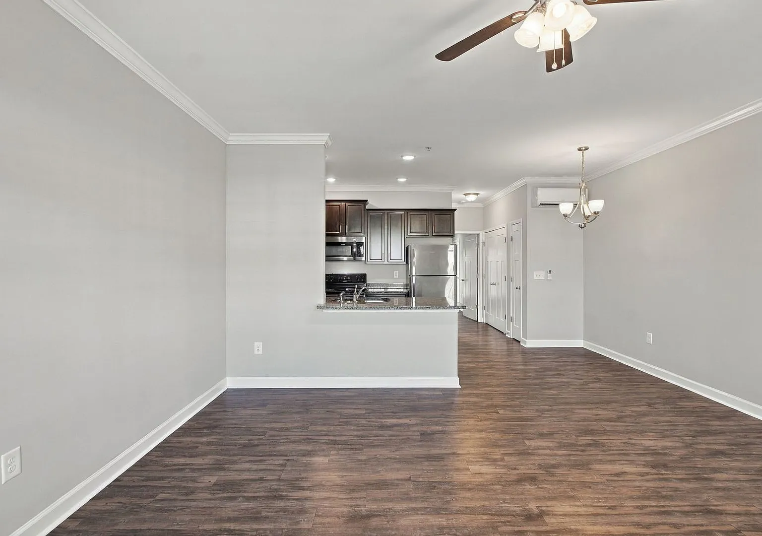 1201 S Water - Kendra Place Apartments — Photo 3