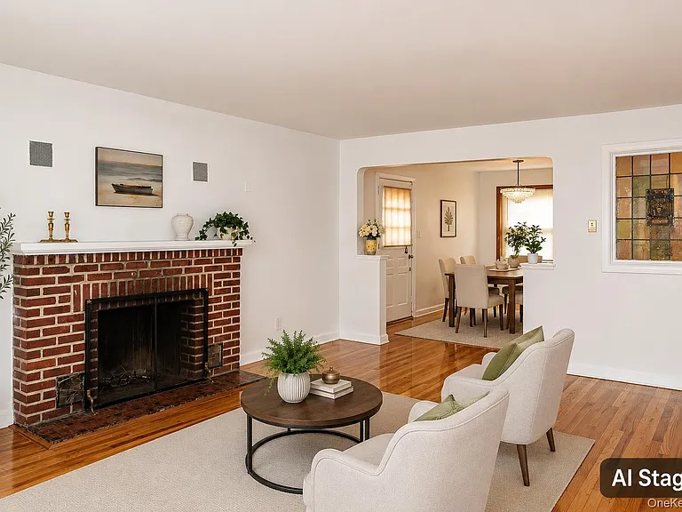 121 Manhasset Ave — Photo 9