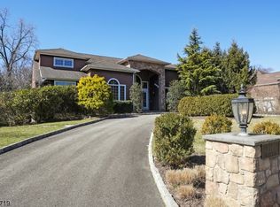10 Harvard Pl, Livingston, NJ