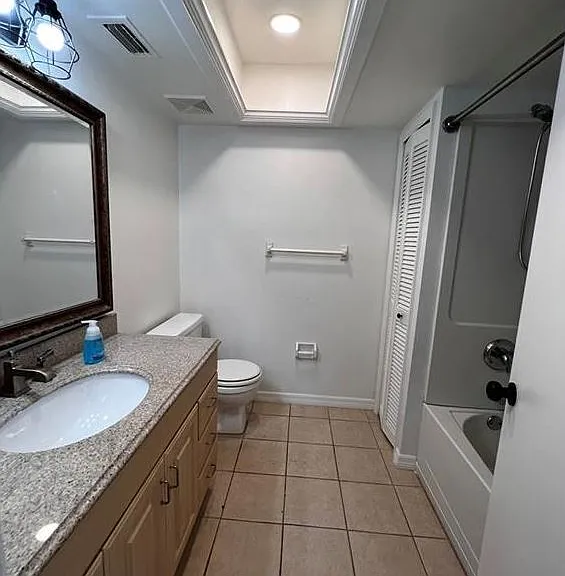 4803 Triton Court W 6 #1 — Photo 25