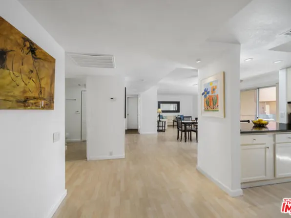 400 N Sunrise Way, Palm Springs, CA