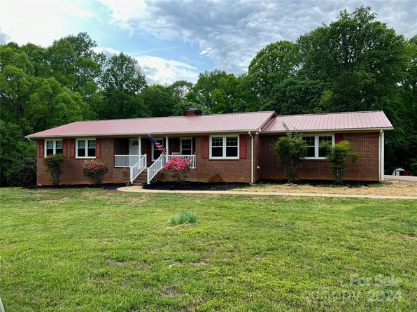 5941 Mundy Rd, Denver, NC 28037