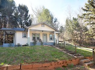 1686 Ellijay Rd, Franklin, NC 28734