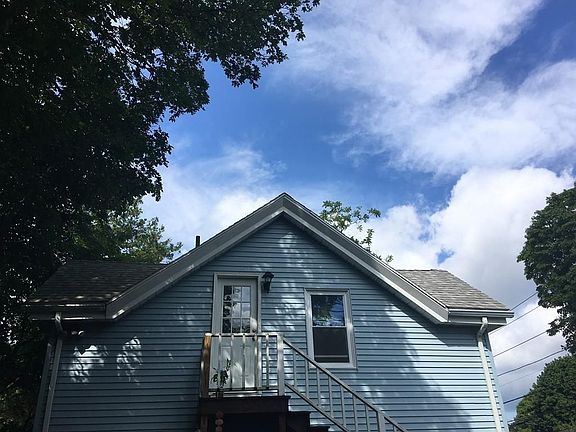 2nd image of 115 Prospect St #B