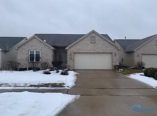 4407 Crystal Ridge Dr, Maumee, OH 43537