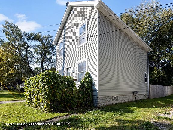 4th image of 432 S Clemens Ave