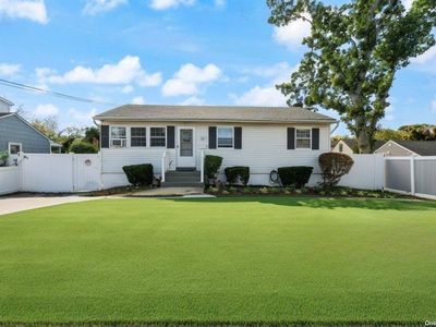 381 28th Street, Copiague, NY, 11726