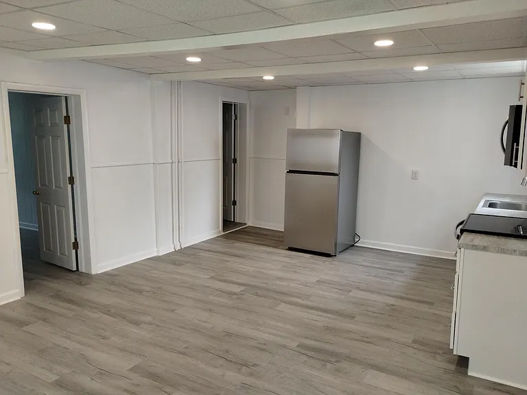 2988 Main St — Photo 3