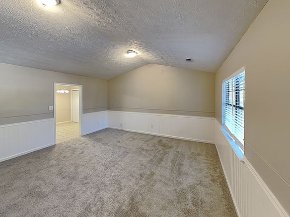 3rd image of 359 Summerwood Dr