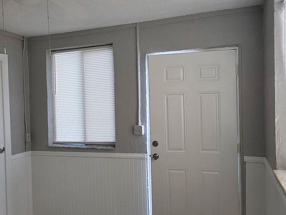 3rd image of 1111 Ocean Shore Blvd #B