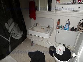 2nd image of 1334 Commonwealth Ave #L32