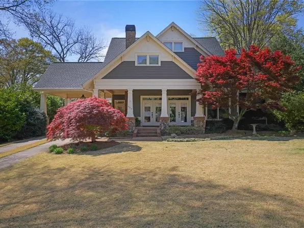 645 Iroquois Dr NE, Marietta, GA 30060