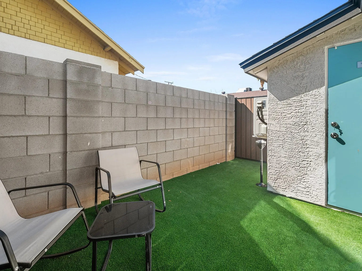 DT PHX |Furnished 1BR | Pet-friendly |All Utils Incl | Ideal for Travel Nurses & Relocators - #3 — Photo 4