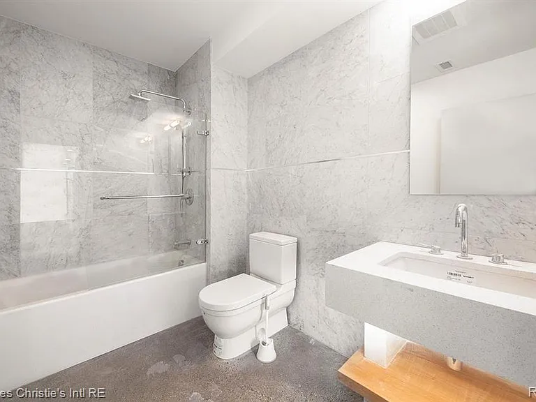 1454 Townsend #26 — Photo 15
