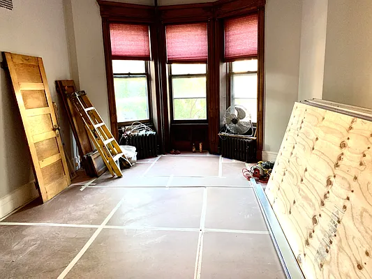 Rented by American Way Real Estate Inc | media 11