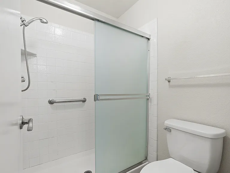 2249 Piccardo Cir — Photo 29