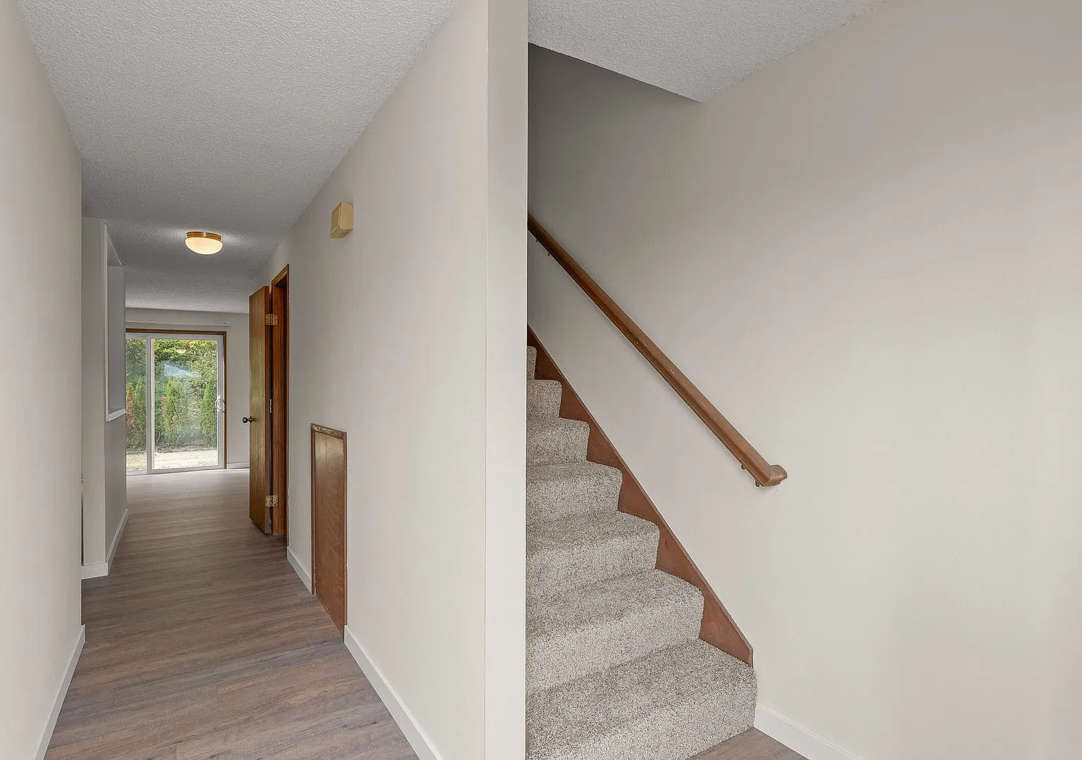 Recently Updated 2 Bedroom & 1 .5 Bath Condo — Photo 3