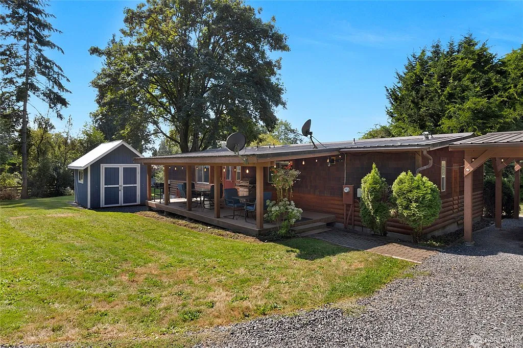 14022 Woodinville Redmond Rd NE — Photo 2