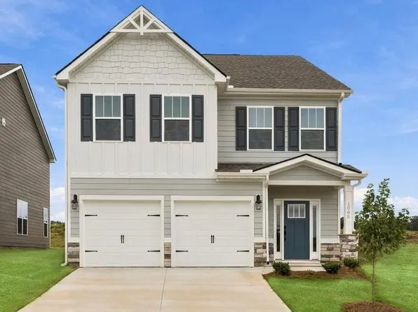 1005 Gresham Pl, Woodruff, SC 29388
