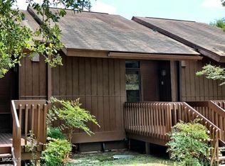 110 Lakeside Villa #B, Diamondhead, MS 39525