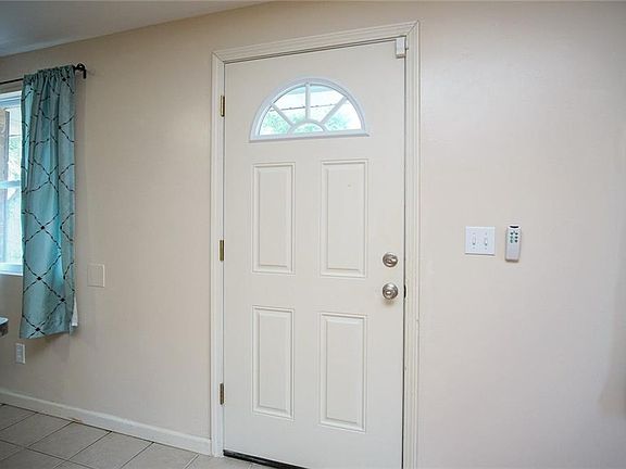 3rd image of 5511 Manx Ct