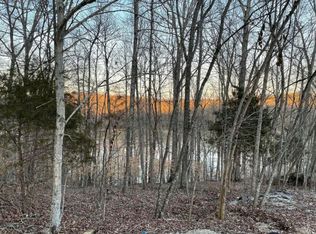 13 Oakland Dr, Nancy, KY 42544