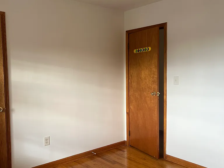 25 Diane Ct — Photo 11