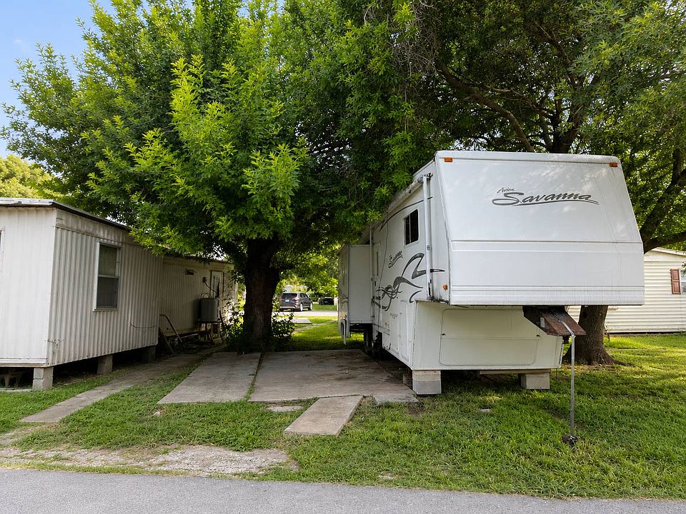 1st image of 613 N Eye St APT 35