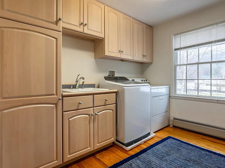 403 Lower Hollow Rd — Photo 16