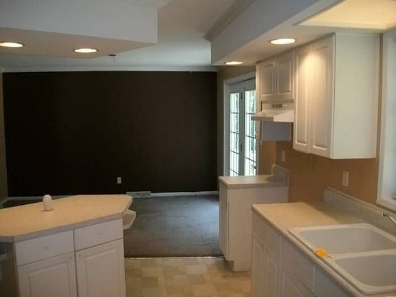 Kitchen to Dining Room