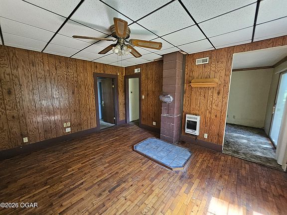 3rd image of 2539 Lawrence Rd #2170