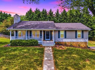 5567 Rome Dr, Roanoke, VA 24019