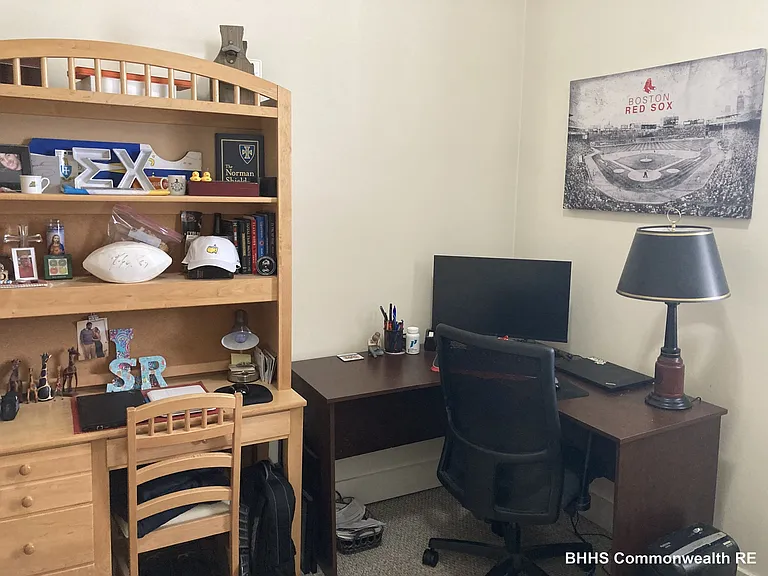 205 Highland Ave #B — Photo 10