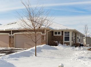 3523 Sawgrass Trl E, Eagan, MN 55123