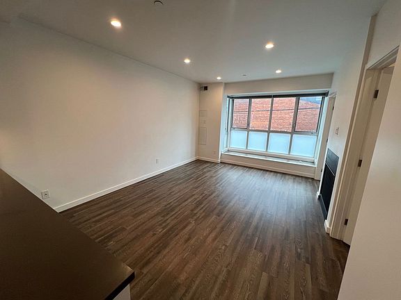 3rd image of 34 Langton St #2