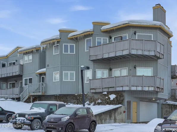 4109 Lynn Dr APT 212, Anchorage, AK 99508