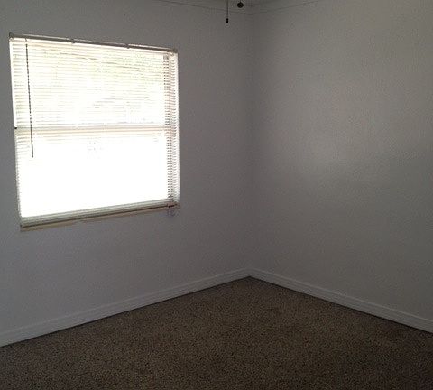 5th image of 1066 S Clearview Ave APT 1