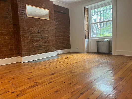 Rented by Corcoran | media 21