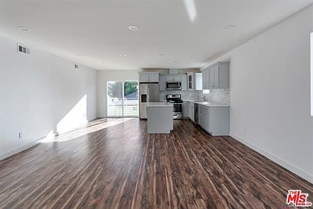 3rd image of 1769 Hauser Blvd